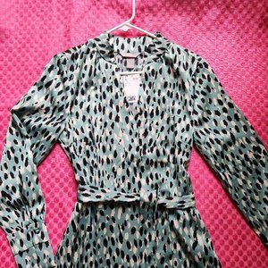 NWT - H&M Speckled Long Silky Belted Dress in Seafoam with Black & White Design